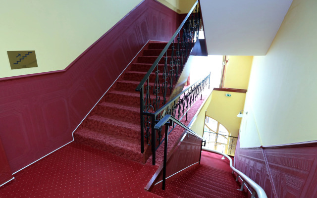 Laroba Wellness Hotel