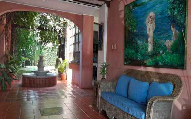 Casa Dona Emilia Bed and Breakfast