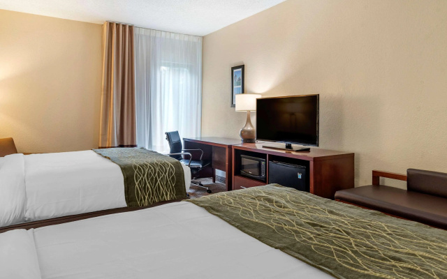 Comfort Inn Meridian - Bonita Lakes