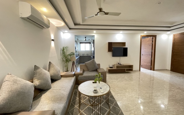 Private 3Bhk Apartment In Ardeecity By Bedchambers