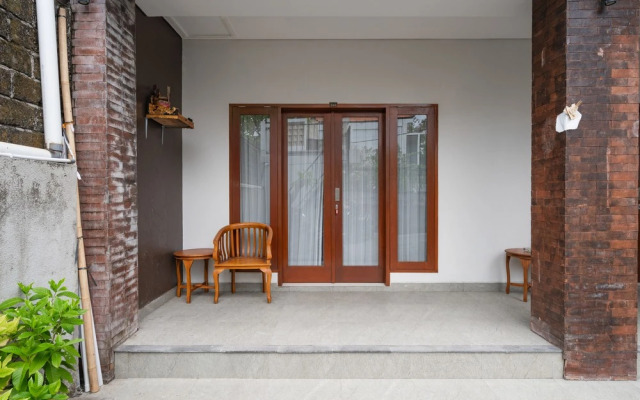 RedDoorz Plus @ Yasa’s Living Denpasa