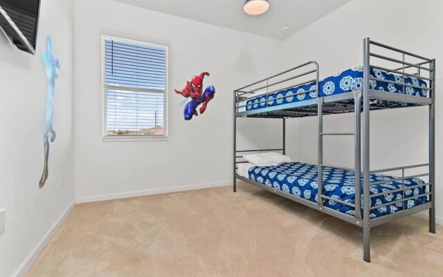 Beautiful Spacious House By Disney