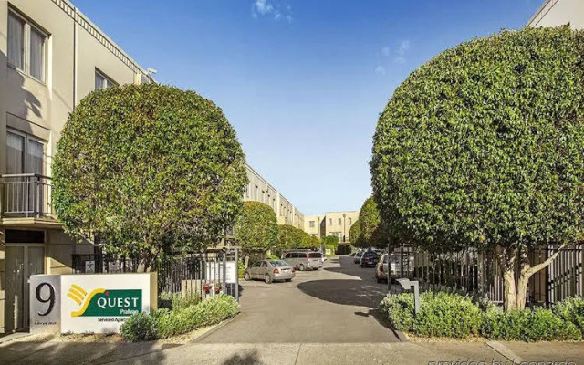 Oakford the Mews