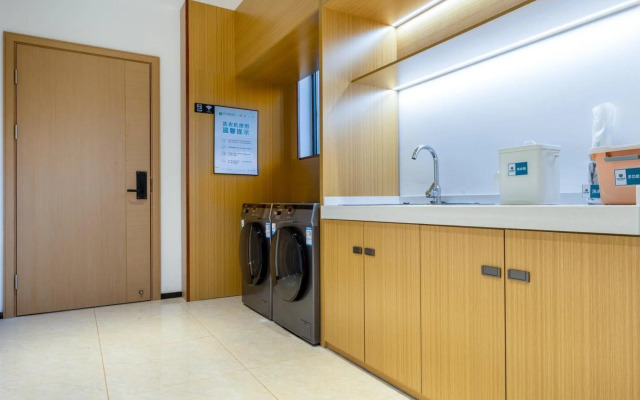 Weisi Business Chain Hotel Wuhan Dongxihu (Currently unavailable)