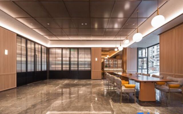 Orange Hotel (Shennan Avenue Huaqiang Branch)