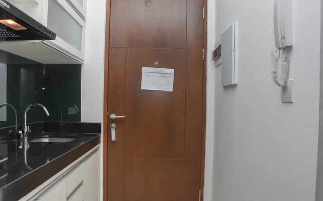 Fancy And Nice Studio At Ciputra World 2 Apartment