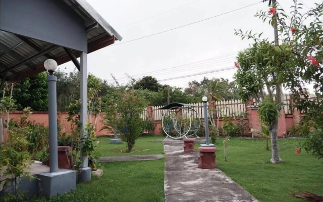 MaikhaoBeach Home