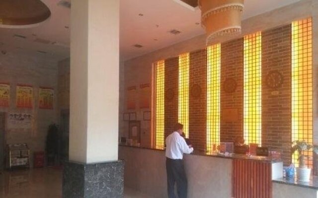 Laifeng Dihao Business Hotel