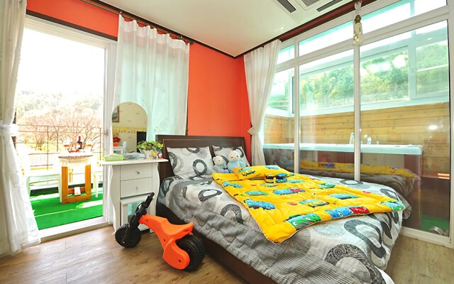 Gapyong Arno Kids Spa Pension