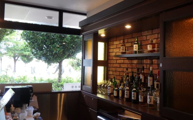 buransiera naha akebono puremisuto 1009