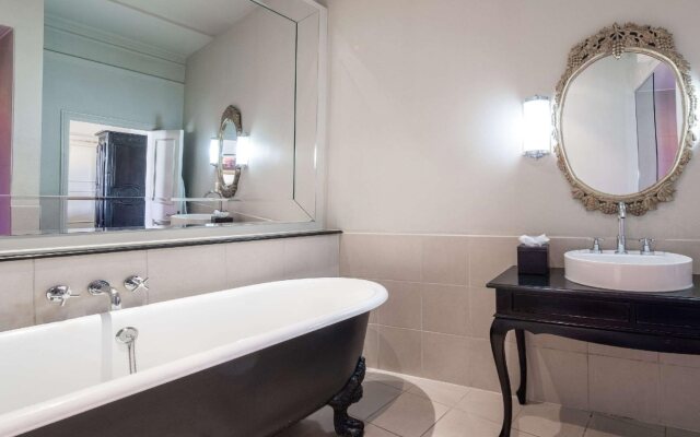 Clarion Collection Harte and Garter Hotel and Spa