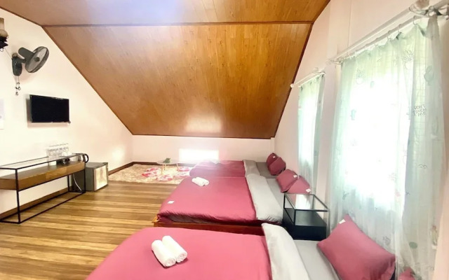 Ruby Peace Hotel