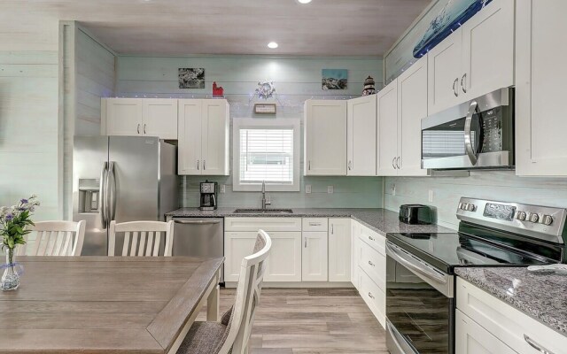 Copano Shores Seaside Paradise Home by Redawning