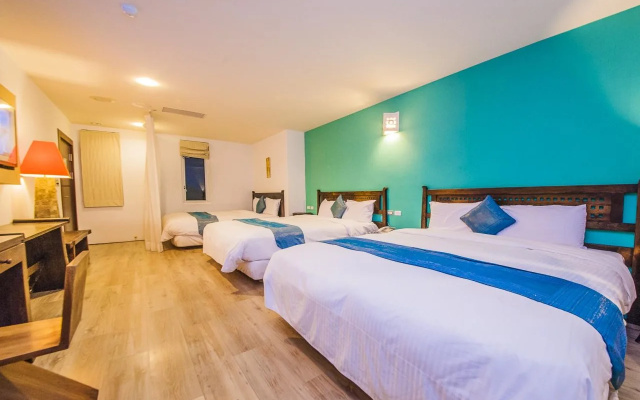 Seasons Bali Fashion Inn