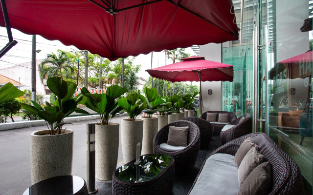 HARRIS Hotel & Conventions Gubeng Surabaya