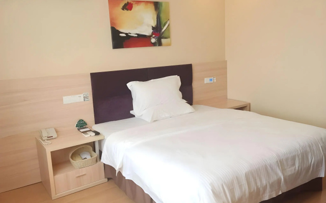 GreenTree Inn ShangHai KangQiao Industrial Zone JinXiu Road Business Hotel – Guest Rooms – Shanghai