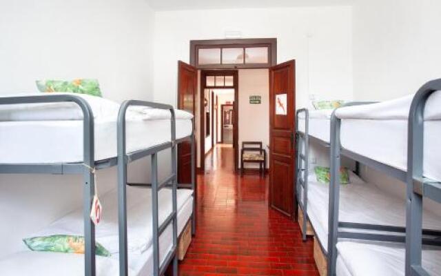 Patio Hostel - Adults Only