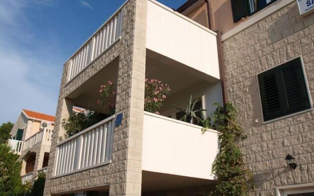 Apartmani Santic