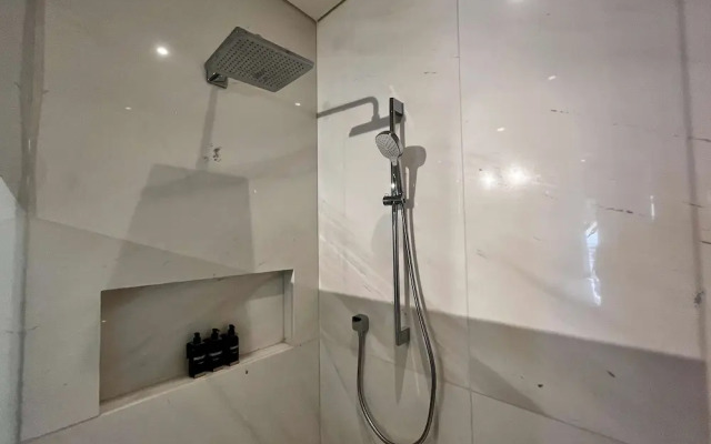 w Prestigious 1BR w Modern Terrace in Polanco