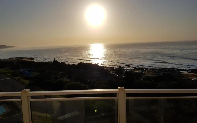Luxury Apartment 23 @ Seahorse with 180° seaview