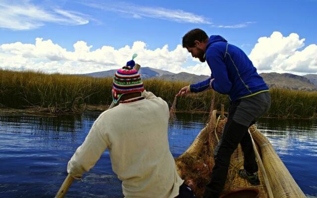 Uros Qhota Uta Lodge