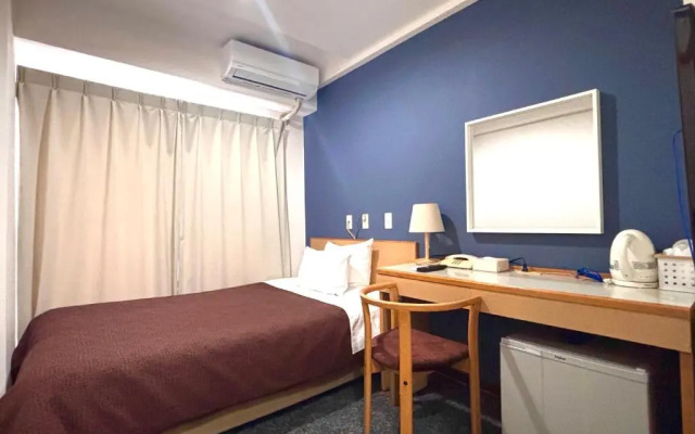 E Hotel WARABI