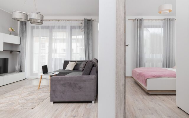 Gdańsk City Center Modern by Renters