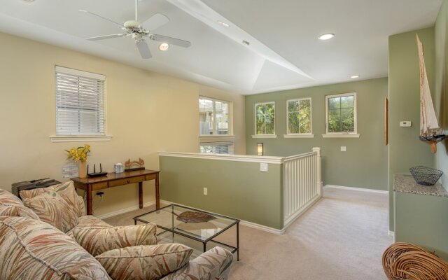 Fairway S Waikoloa F6 3 Bedroom Villa by RedAwning