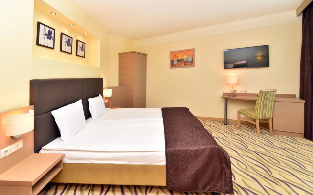 Flamingo Grand Hotel & SPA