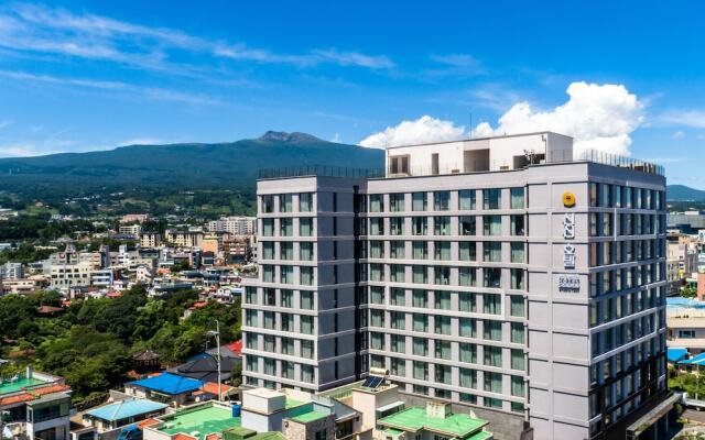 Shin Shin Hotel Cheonjiyeon