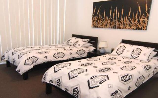 Reflections G01 - On The Lake!