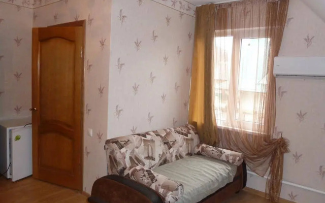 Yana Hotel