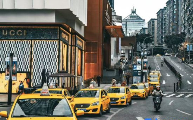 JI Hotel (Chongqing Jiefangbei Center)