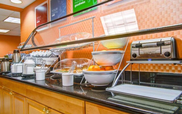 Comfort Suites Northside Hospital Gwinnett