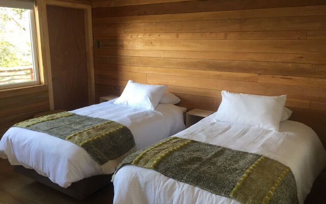 Huillín Lodge