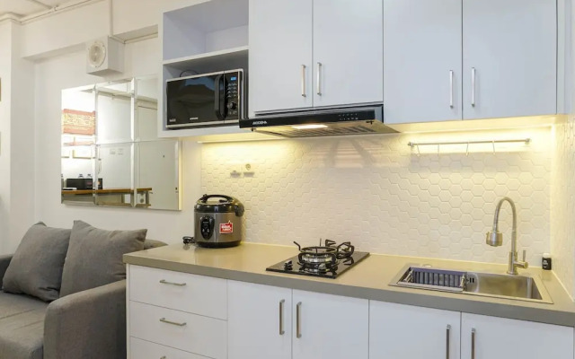 Relaxing 2BR at Bassura City Apartment