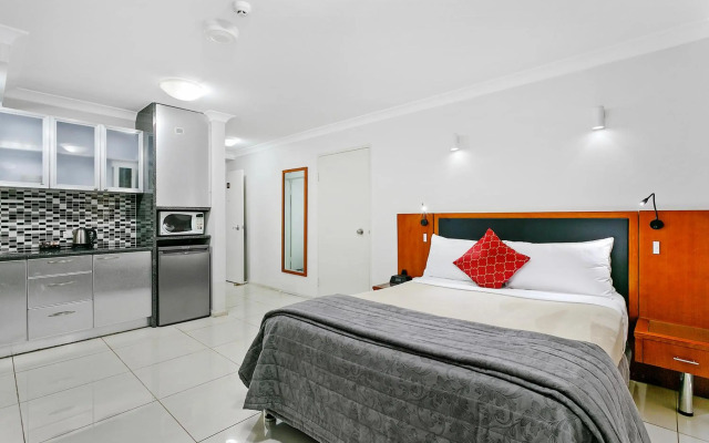 Comfort Inn & Suites Burwood