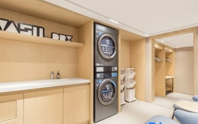 Homeinn · neo (Nanchong Yilong Station) – Guest Rooms – Nanchong