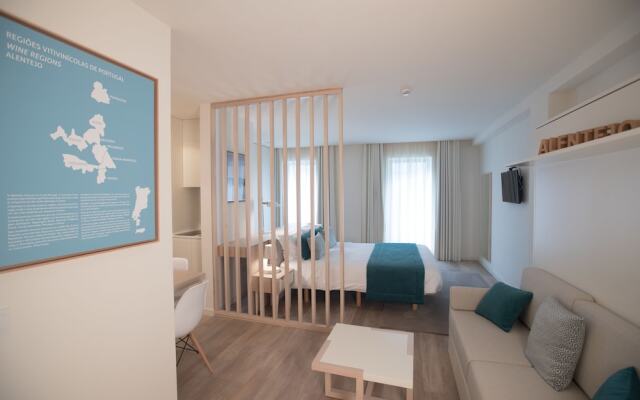 Almada Guesthouse