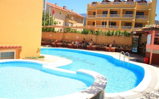 Murat Selcuk Apart Hotel