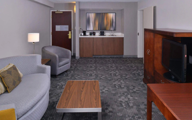Courtyard by Marriott Decatur