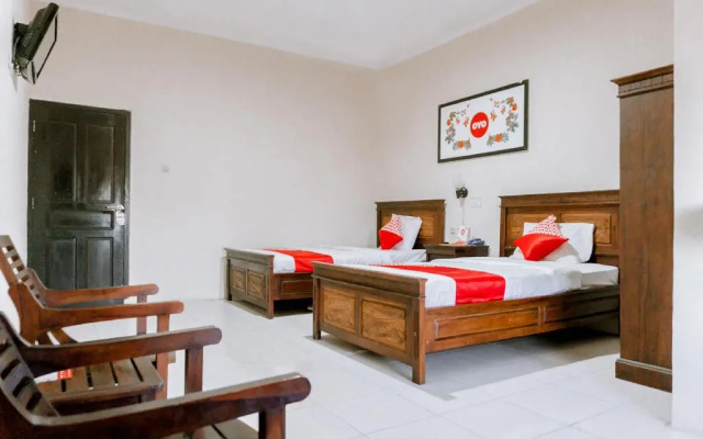 OYO 1069 Hotel New Rajawali