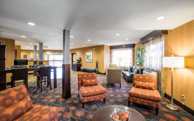 Comfort Inn University