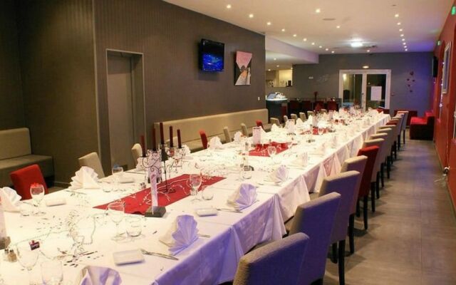 Brit Hotel Guinguet' - Lyon L'Arbresle