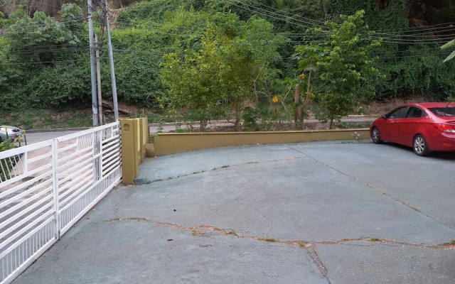 Shalom Guest House