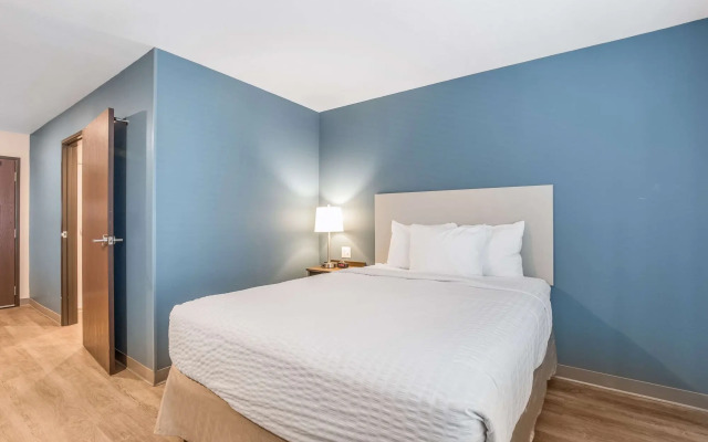 WoodSpring Suites Chicago Midway