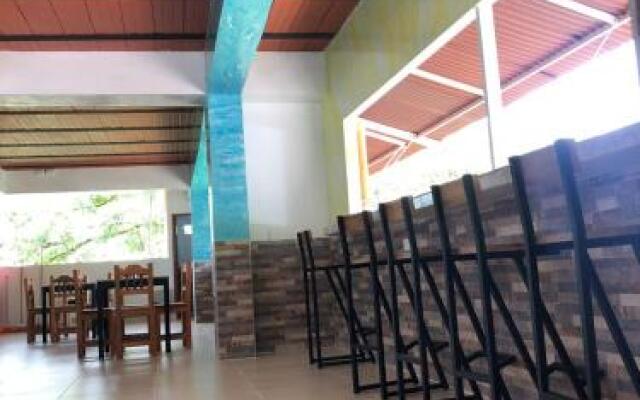 Hotel Jireh - San Carlos Ant