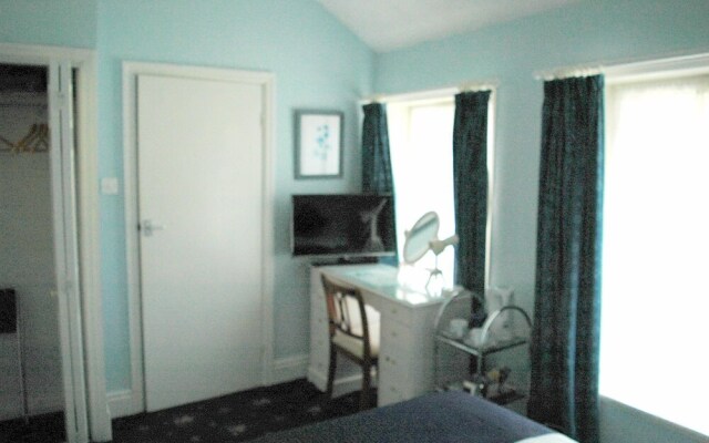 Athol Park Guest House