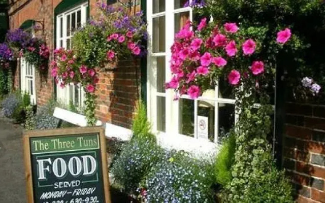 The Three Tuns Hotel