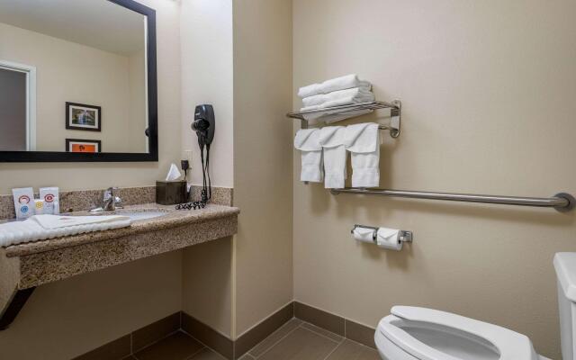 Comfort Inn & Suites Glenpool